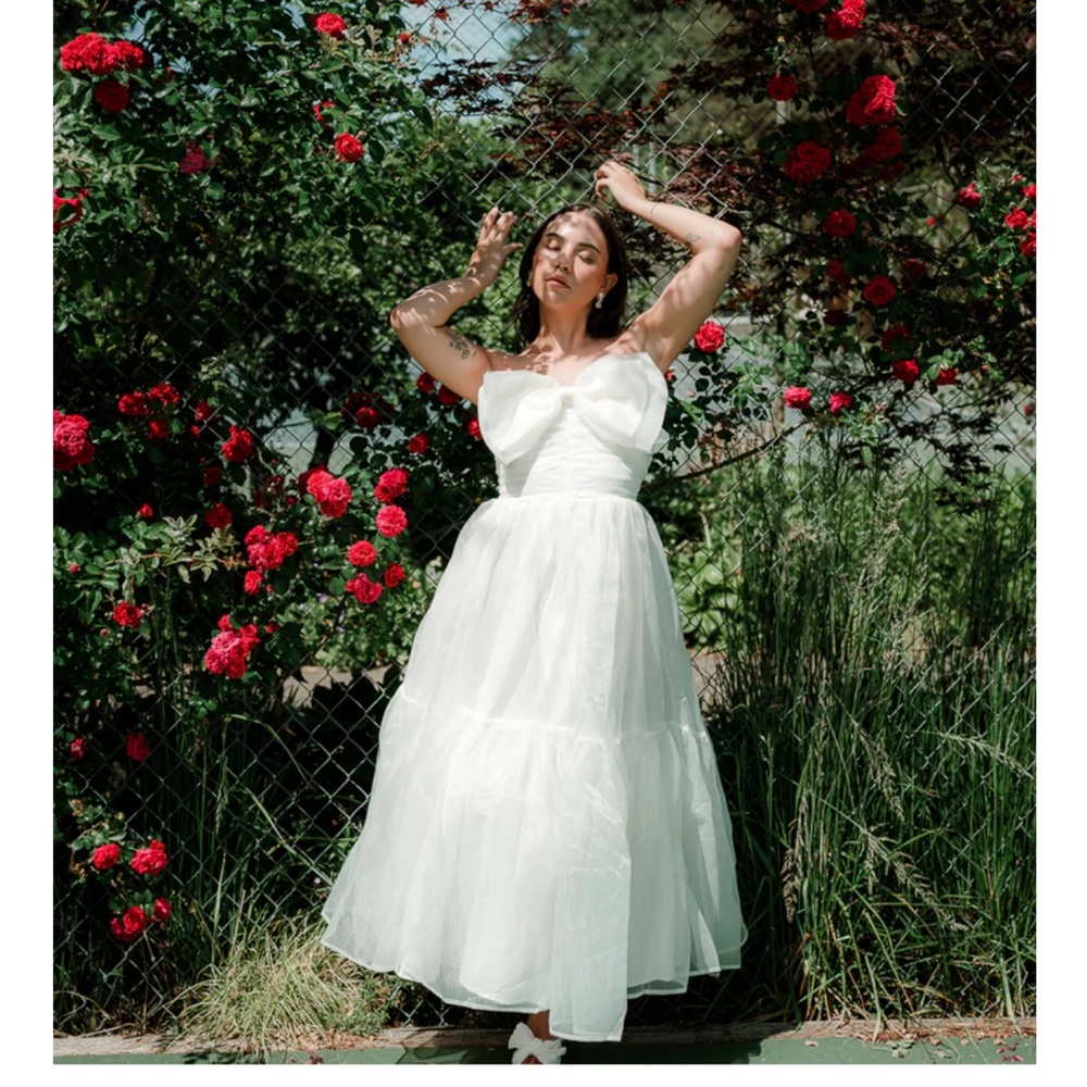 Ina White Strapless Dress - Picture 3 of 3